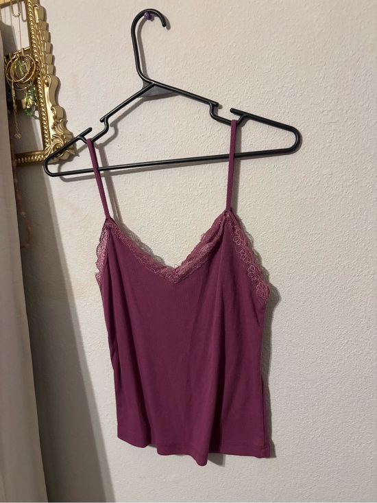 Tops - Lace-Trim Spaghetti Strap Cami Tank Top - Plum
